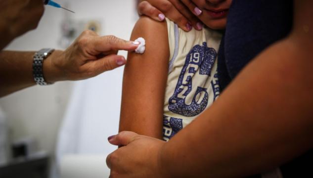 Vaccini, genitori denunciati per false certificazioni sui vaccini