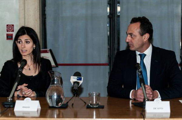 Parola di De Vito a proposito della sindaca Raggi: «A Roma avremmo vinto anche col Gabibbo»
