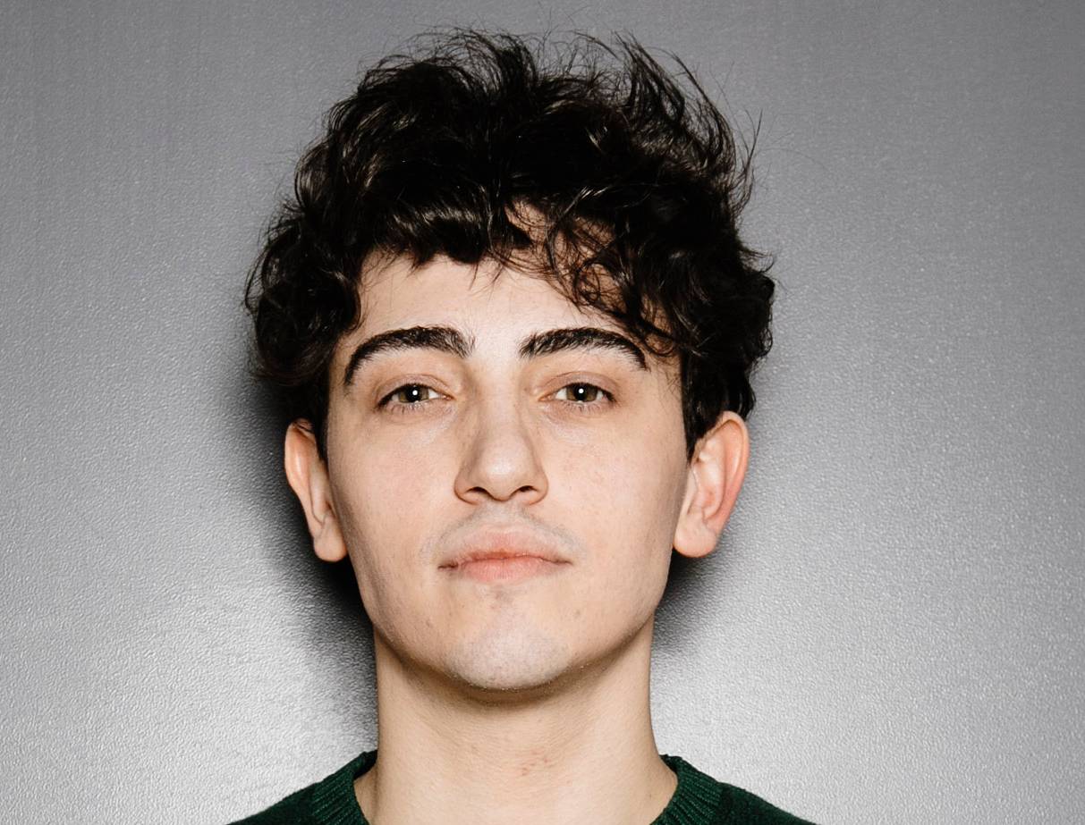 Michele Bravi il cantante torna sui social