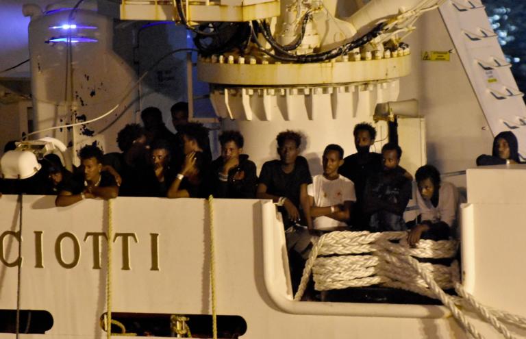 Migranti, l’Onu bacchetta l’Italia: «Vìola i diritti umani e i trattati internazionali»