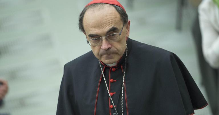 L’arcivescovo di Lione condannato a sei mesi per aver coperto abusi