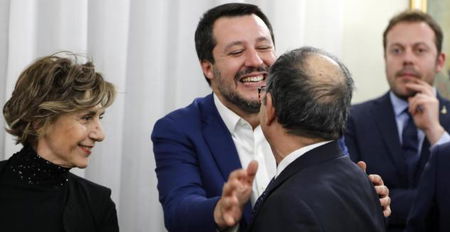 Salvini litiga con Tria per il decreto sulle Banche e i rimborsi ai truffati article-post