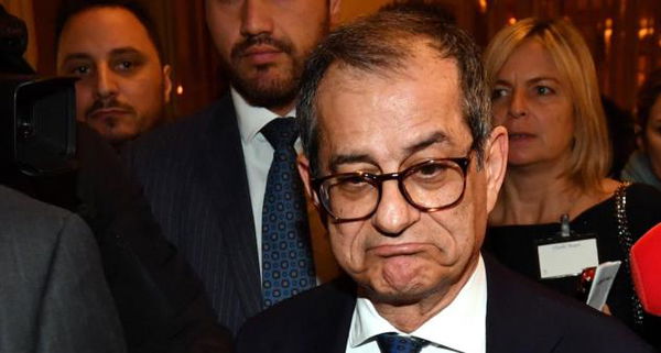 Tria propone un «piano shock» per evitare una manovra bis