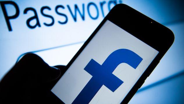 Nuovo mea culpa di Facebook: le password conservate senza essere criptate