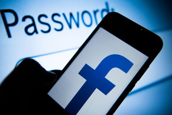Nuovo mea culpa di Facebook: le password conservate senza essere criptate