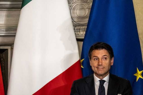 Giuseppe Conte a Lecce: «La mia esperienza di governo termina con questa»