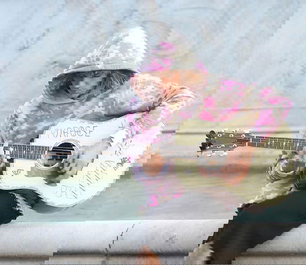 Justin Bieber e l’annuncio su Instagram: «Meritate di meglio ai concerti»