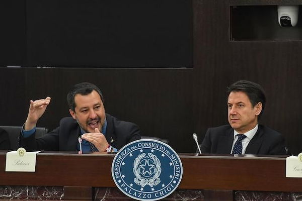Matteo Salvini spiega Leonardo con i suoi ricordi da adolescente: dalla birreria alla prima fidanzatina