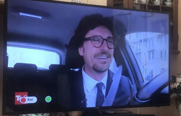 Danilo Toninelli ha comprato un costoso suv diesel, dopo la battaglia per l’elettrico