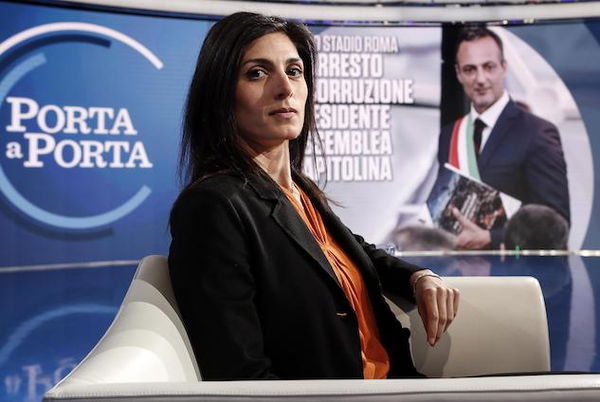 Virginia Raggi parla dello stadio della Roma e dell’arresto di De Vito: «Sono su tutte le furie»