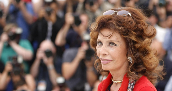 A raccontare comincia tu: Raffaella Carrà incontra Sophia Loren| ANTICIPAZIONI