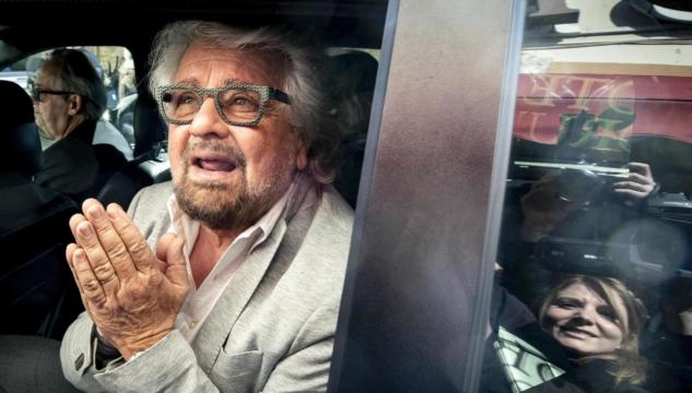 Beppe Grillo critica Salvini sulla lotta ai migranti