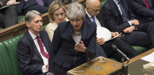 Brexit, la Camera dei Comuni vota la legge che impedisce l’uscita ‘no deal’