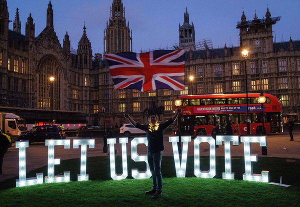 La Brexit rimandata al 2020: ora la Gran Bretagna voterà per il Parlamento UE?