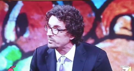 Anche Danilo Toninelli usa un «questo lo dicono i tecnici» per parlare del Def | VIDEO article-post