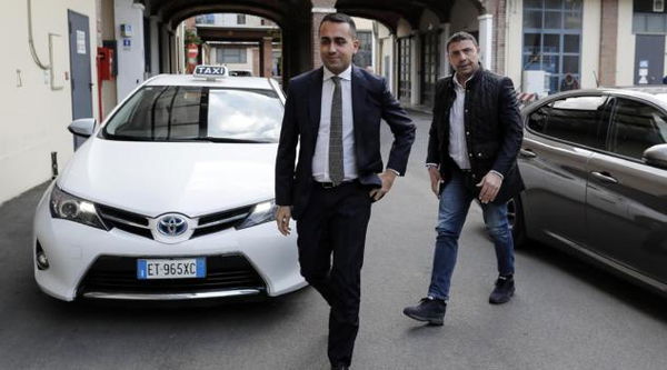 Luigi Di Maio non partecipa al Consiglio dei Ministri perché impegnato in televisione