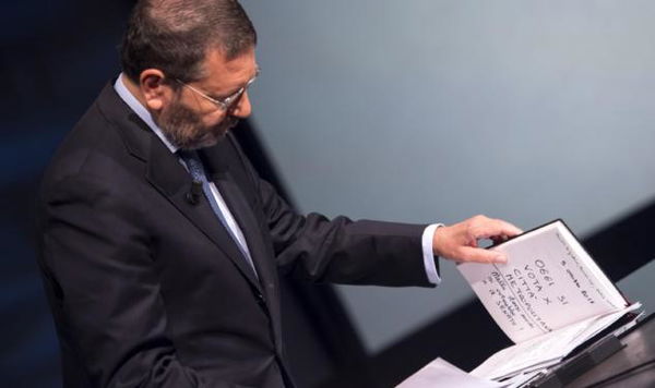 La lista delle scuse a Ignazio Marino