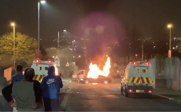 Tornano gli scontri in Irlanda del Nord. Uccisa una giornalista article-post