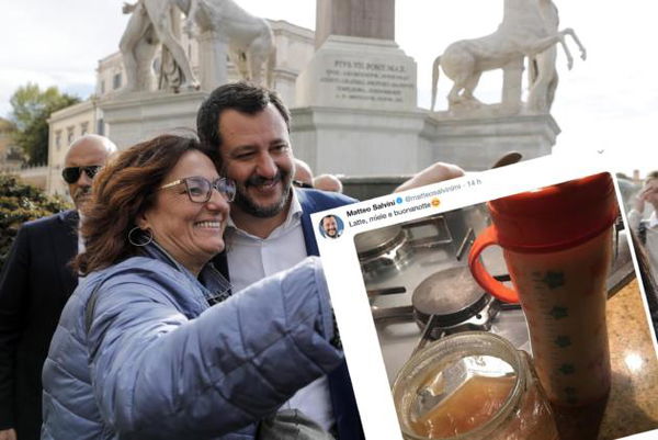 Matteo Salvini e il biberon per bere latte e miele