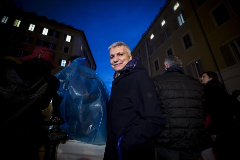 Nichi Vendola su Simone di Torre Maura: «Non basta il bambino delle favole per dire che il re è nudo»