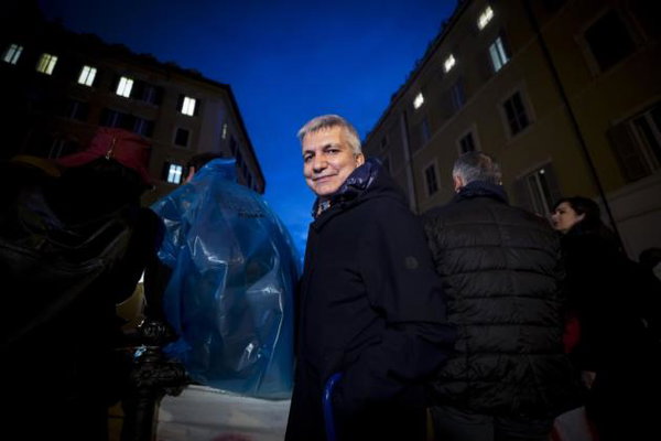 Nichi Vendola su Simone di Torre Maura: «Non basta il bambino delle favole per dire che il re è nudo»