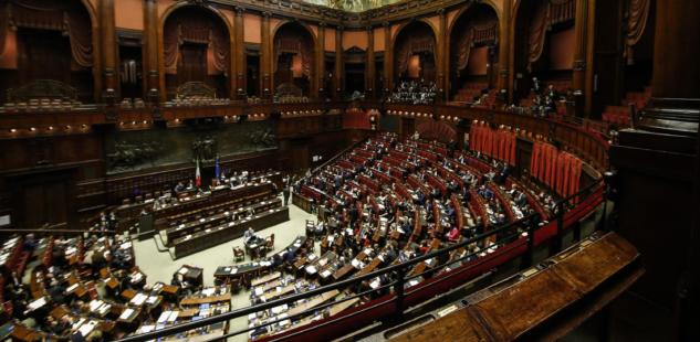 La maggioranza si accorda con le opposizioni e vota l’emendamento unico sul Revenge Porn article-post