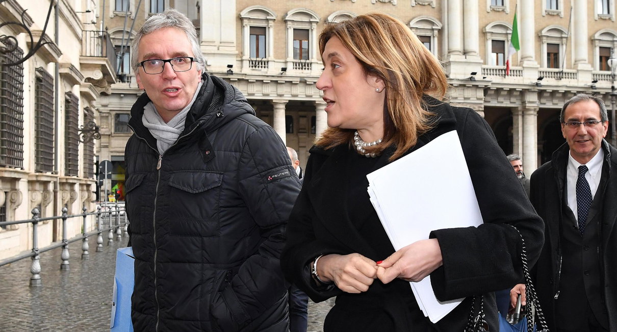 Sanità umbra, indagata la presidente Catiuscia Marini. Domiciliari per il capogruppo Pd Bocci article-post