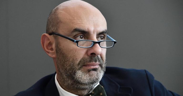 Pillon: «Bambini alle coppie omosessuali? Allora rendiamo genitori anche le suore»