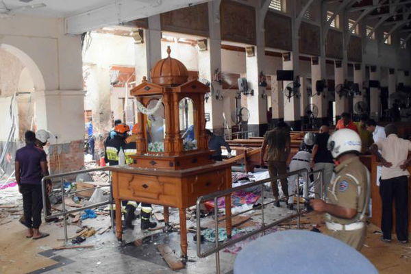 Sri Lanka, Pasqua di sangue: sei attentati coordinati, 290 morti