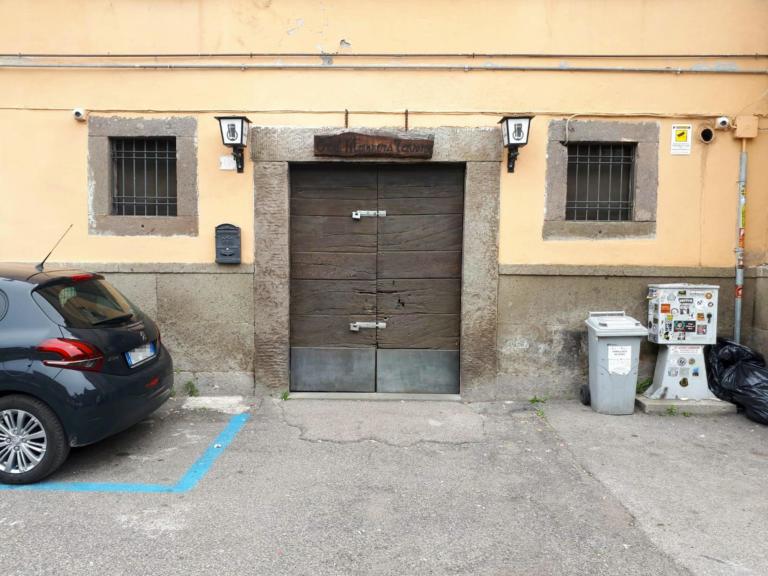 Stupro di Viterbo, fuori dal carcere di due militanti di Casapound