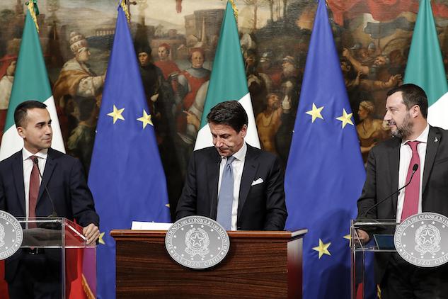 Caos Consiglio dei Ministri: Salvini contro il decreto salva-Roma, Di Maio arriva in ritardo article-post