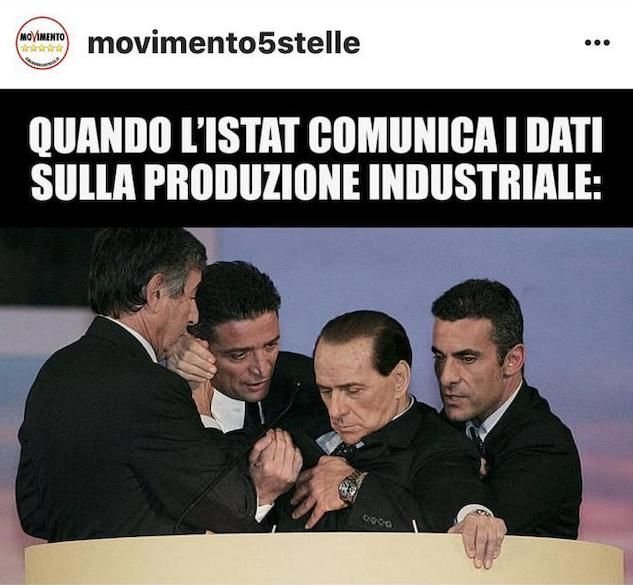 Meme su Berlusconi del Movimento 5 Stelle, Di Maio: «Infelice e di cattivo gusto»