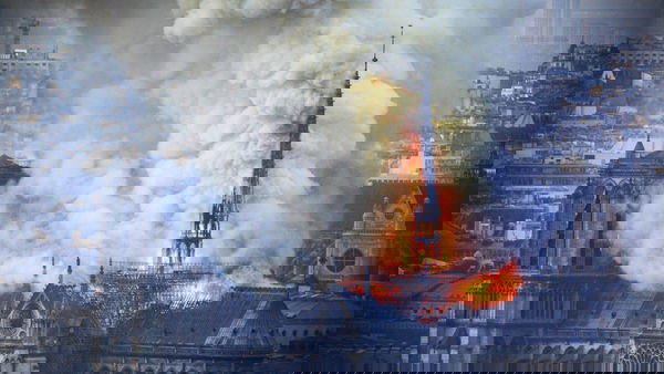 La Disney donerà 5 milioni per la ricostruzione di Notre-Dame