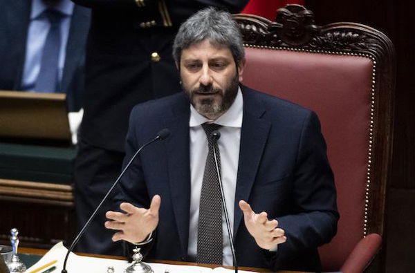 Roberto Fico risponde a Salvini sul 25 aprile: «Una giornata che va festeggiata anche dalle istituzioni»