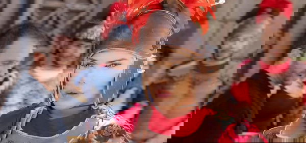 Rodrigo Alves: “Plastic World” è la risposta a Barbie Girl | VIDEO