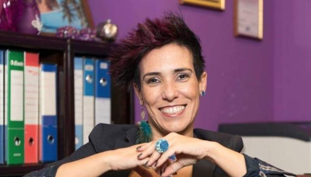 scollatura Desiré Manca