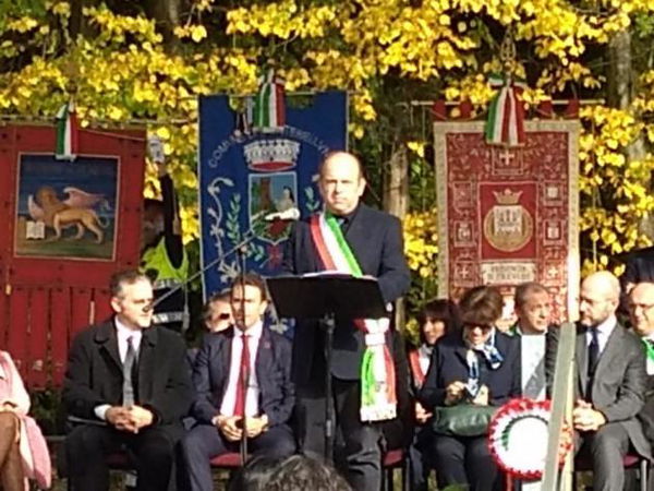 Il sindaco leghista di Montebelluna canterà Bella Ciao