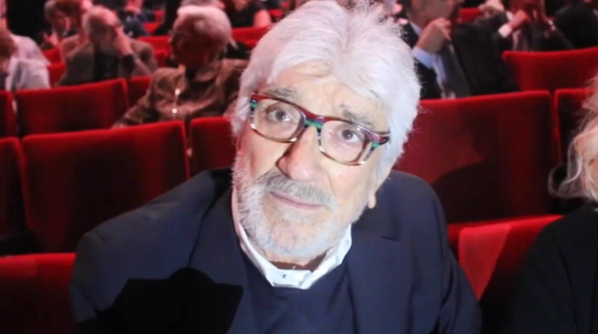 Aladdin: Gigi Proietti a sorpresa “Ho partecipato al doppiaggio” | ESCLUSIVA article-post