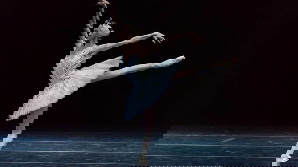 Cenerentola, l’etoile Lucia Lacarra pronta a incantare il Brancaccio