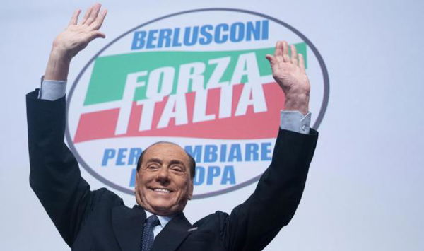 Berlusconi dimesso dall’ospedale: «Temevo fosse arrivata la fine del girone»