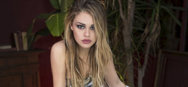 Carmen Ferreri: In uscita “Chissà se mi pensi” ft GionnyScandal