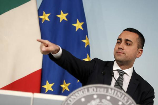 Di Maio resetta le polemiche sul caso Raggi a Casal Bruciato tornando a parlare dello sgombero di CasaPound
