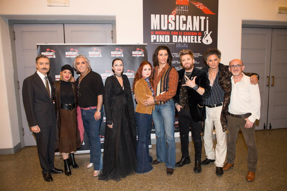 Musicanti, Roma impazzita per le musiche di Pino Daniele article-post