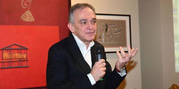 Enrico Rossi: «Salvini e Di Maio non potevano non sapere delle pagine Facebook chiuse per fake news»