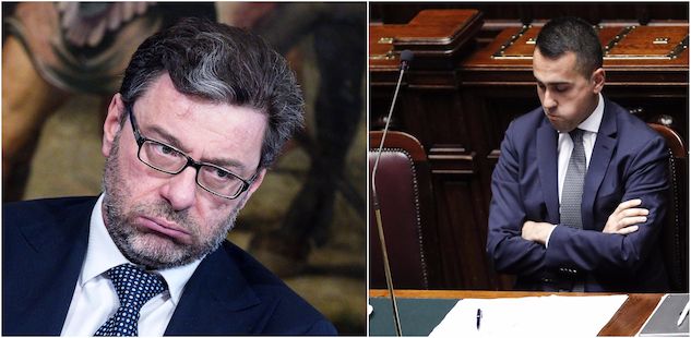 Giorgetti all’attacco: «Così non si va avanti», replica Di Maio: «Basta con le minacce» article-post