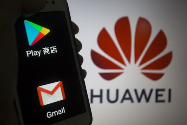 La guerra di Google a Huawei: non aggiornerà più il sistema operativo Android
