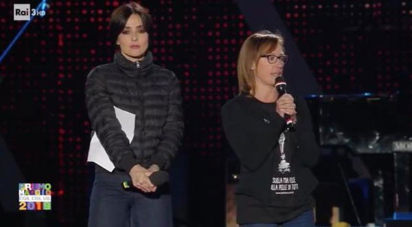 La commozione di Ilaria Cucchi al Primo Maggio: «Non smettete mai di indignarvi»