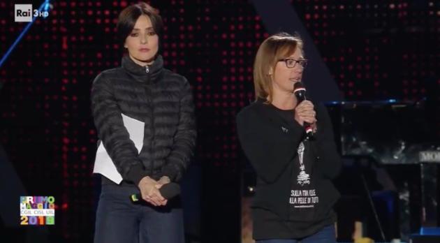 La commozione di Ilaria Cucchi al Primo Maggio: «Non smettete mai di indignarvi» article-post