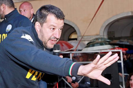 Sea Watch, Salvini accusa il M5S: «Volevate far morire in mare i bimbi?» article-post