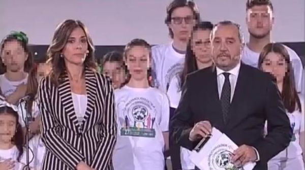 Su Rai1: «Falcone e Borsellino non hanno partecipato al Maxiprocesso perché già morti». Ma non è così | VIDEO